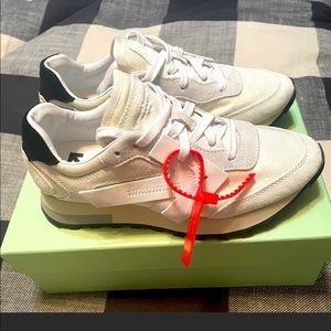 Off-White Sneakers